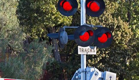Railroad Crossing Lights Red Flash When A Train