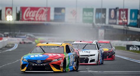 rain delay nascar race today