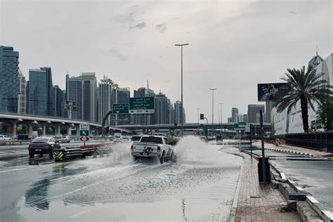 rain forecast dubai today