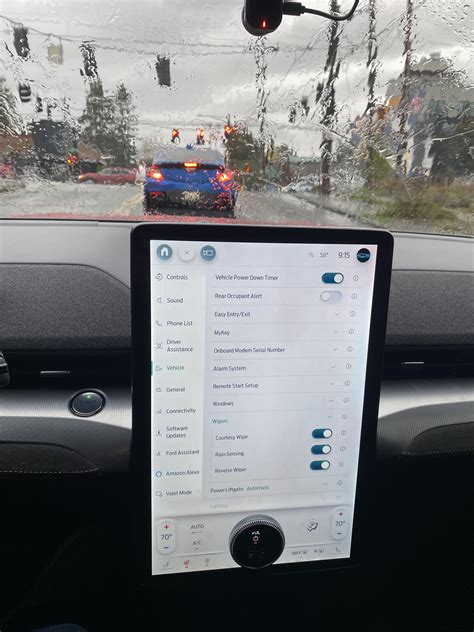 Rain Sensing Wipers Mach E