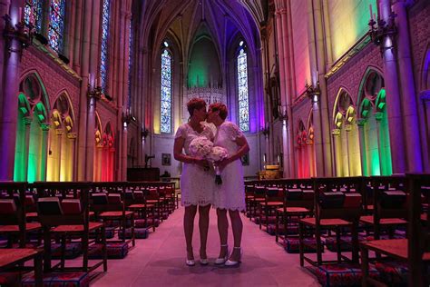 30+ Rainbow Wedding Chapel