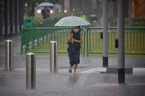 rainy season in singapore 2024