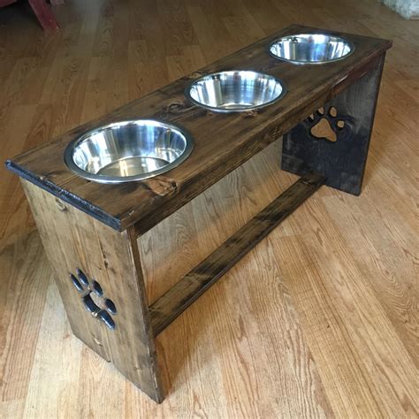 Raised Dog Feeder Box