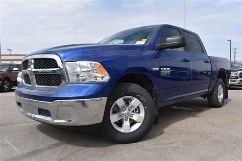 ram 1500 slt crew cab