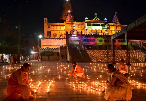 ram mandir ayodhya pooja live
