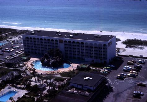 ramada destin