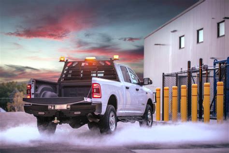 ranch hand headache rack