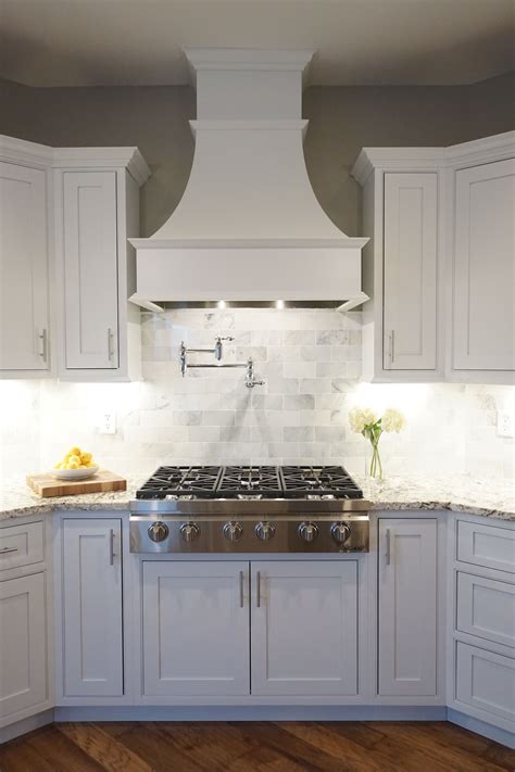 Range Hood Touch Cabinets