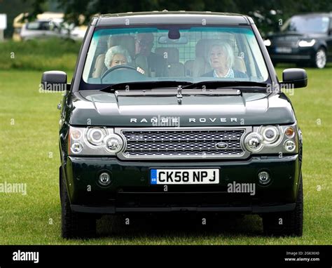 Range Rover Queen Elizabeth