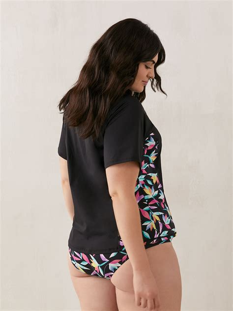 Rash Guard With Bra Insert