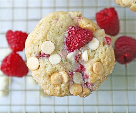 Raspberry White Chocolate Muffins: A Delicious Treat To Satisfy Your Sweet Tooth