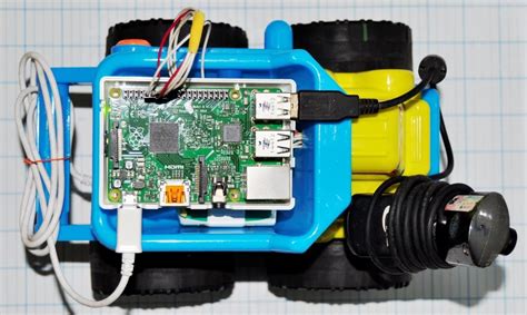 Raspberry Pi Remote Control Car With Camera