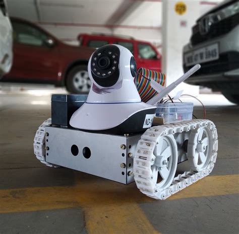 Raspberry Pi Surveillance Robot
