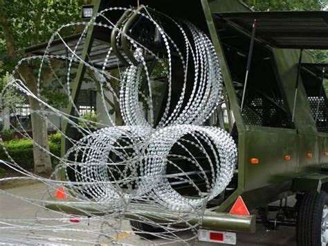 Razor Wire Deployment System