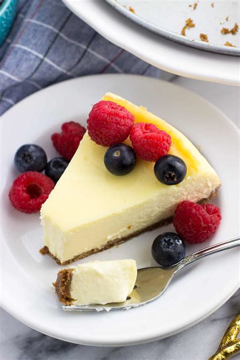 real new york cheesecake with sour cream