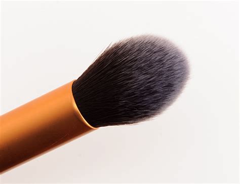 real techniques contour brush