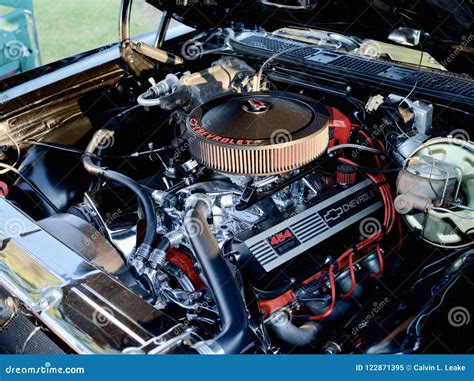 Reassembling 454 Chevy Motor