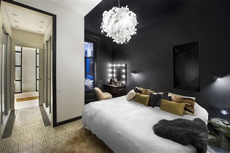 Recamara Con Pared Negra