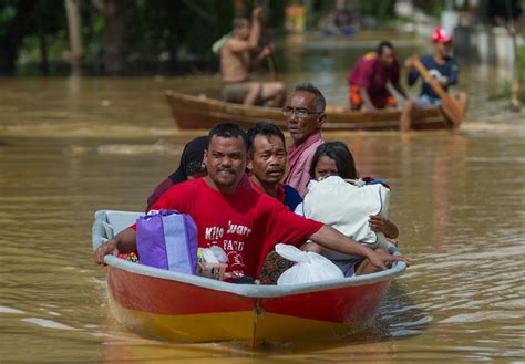 recent flood in malaysia