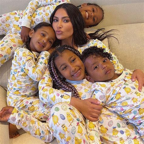 recent pics of kim kardashian kids