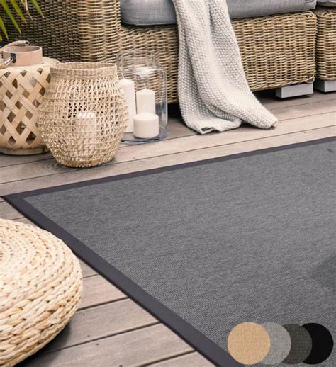 Outdoor Rugs – The Perfect Way To Make Your Outdoor Living Space Look Amazing