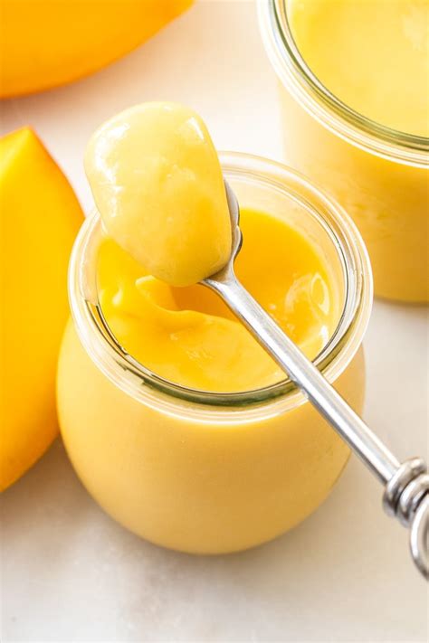 Mary Berry's Foolproof Cooking Mango, Lemon & Lime Mousse