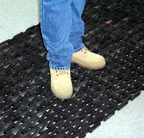 recycled tire flooring for outdoors