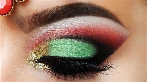 Red And Green Makeup