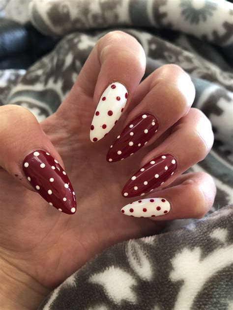 Red and White Polka Dots summer red nail designs