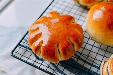 Red Bean Bread