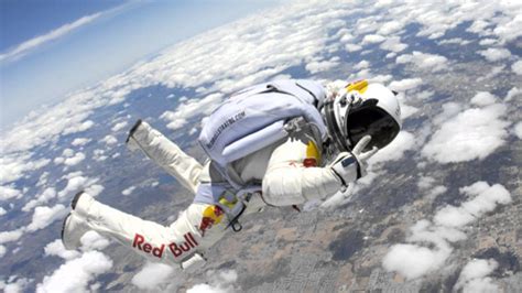 red bull felix baumgartner space jump