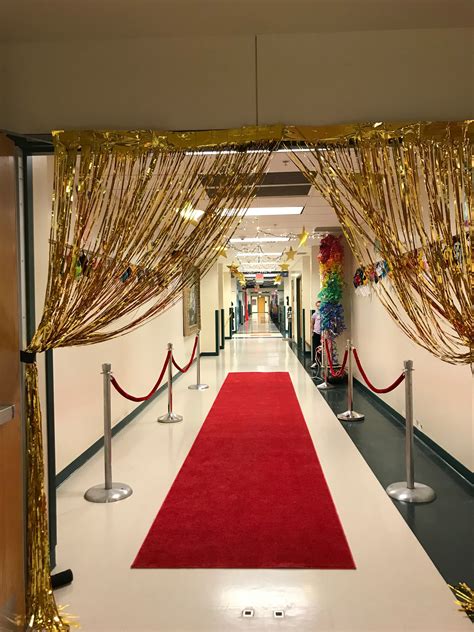 Red Carpet Theme Decorations Another entrance way Hollywood