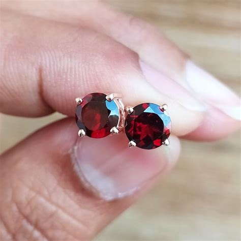 red garnet earrings