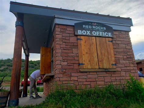 red rocks box office hours