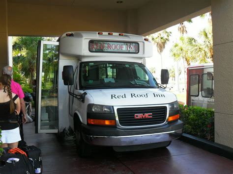 red roof miami shuttle