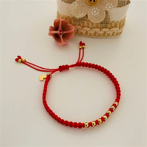Red String Bracelet Spanish