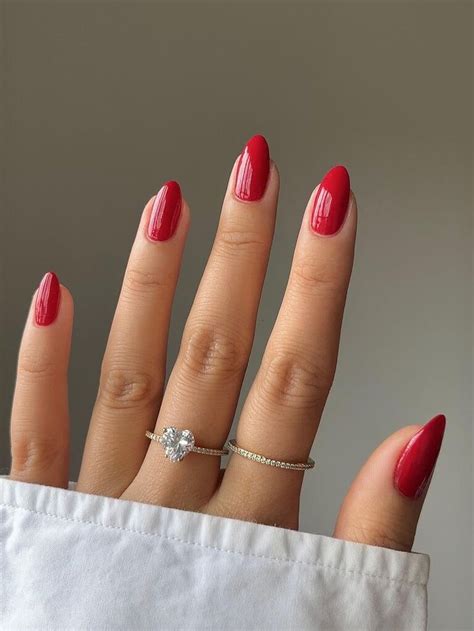 10+ Red Wedding Nails