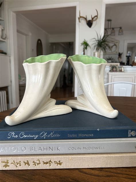 Red Wing Cornucopia Vase