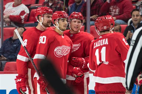 red wings roster 2018