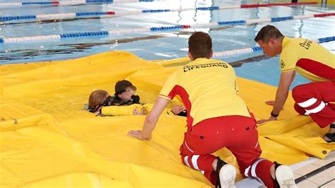 Reddend Zwemmen Cursus