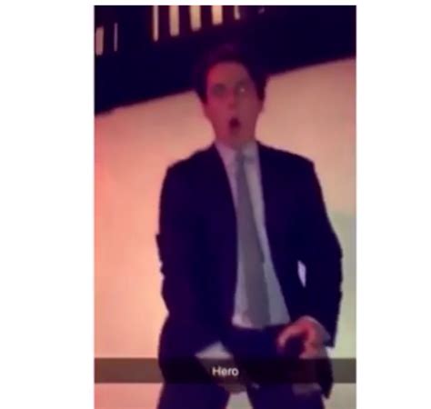 Reddit Guy Dancing Rips Pants