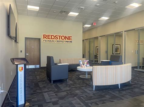 redstone federal credit union lobby hours