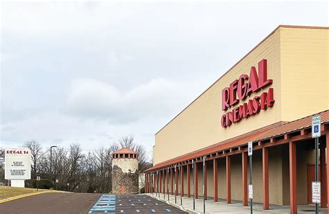 Regal Cinemas Barn Plaza 14 1745 S Easton Rd