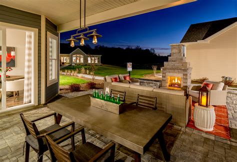 Explore Regal Builders Way: Elite Home Designs