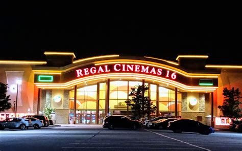 regal deerfield towne