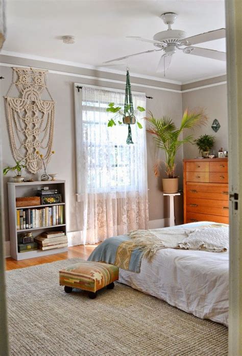 Relaxing Bedroom Decor