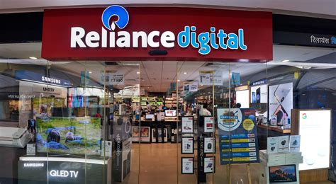 reliance digital store