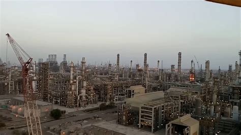reliance industries jamnagar refinery