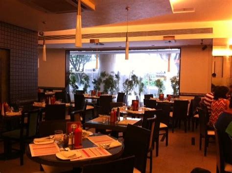 Relish Nariman Point