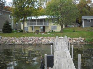 remax listing spirit lake iowa